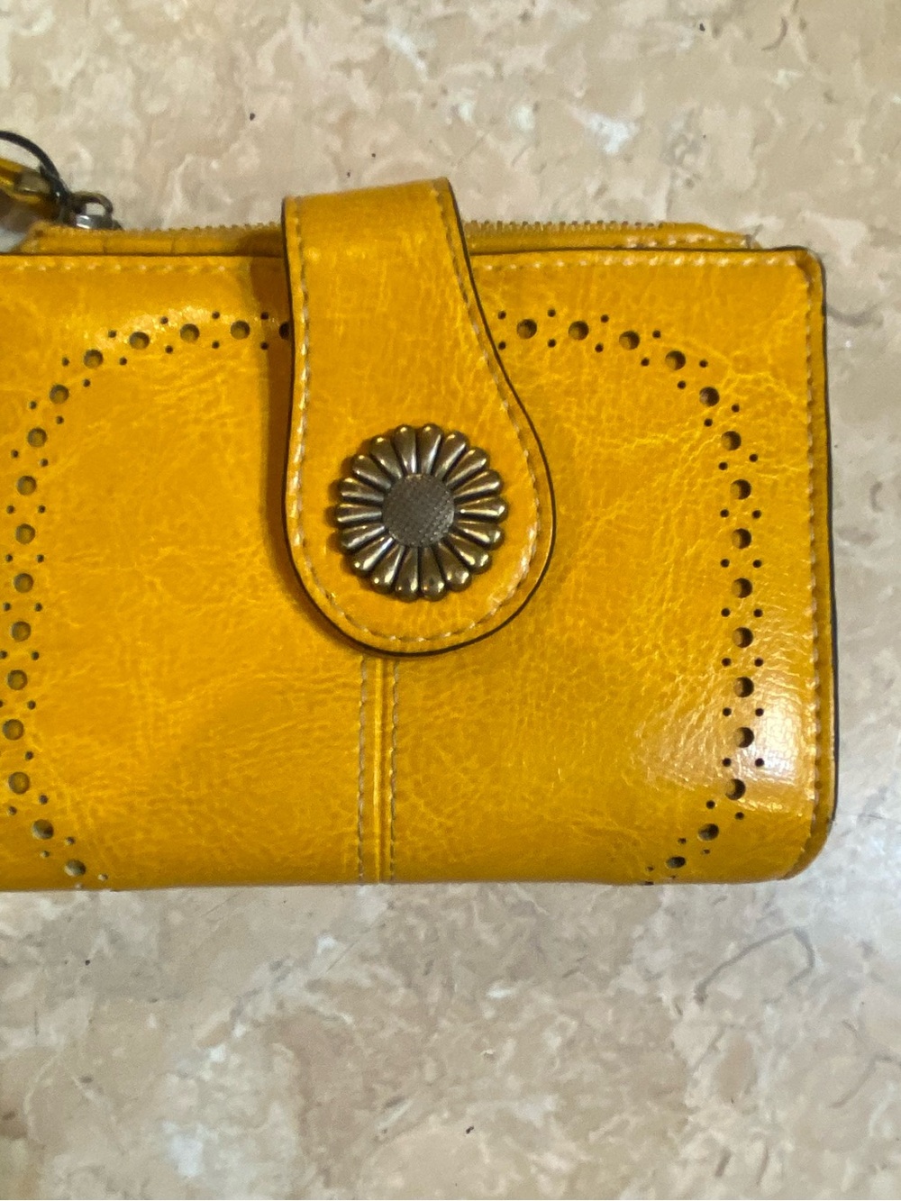 Source Unknown Yellow Leather Wristlet Wallet with Stud Button